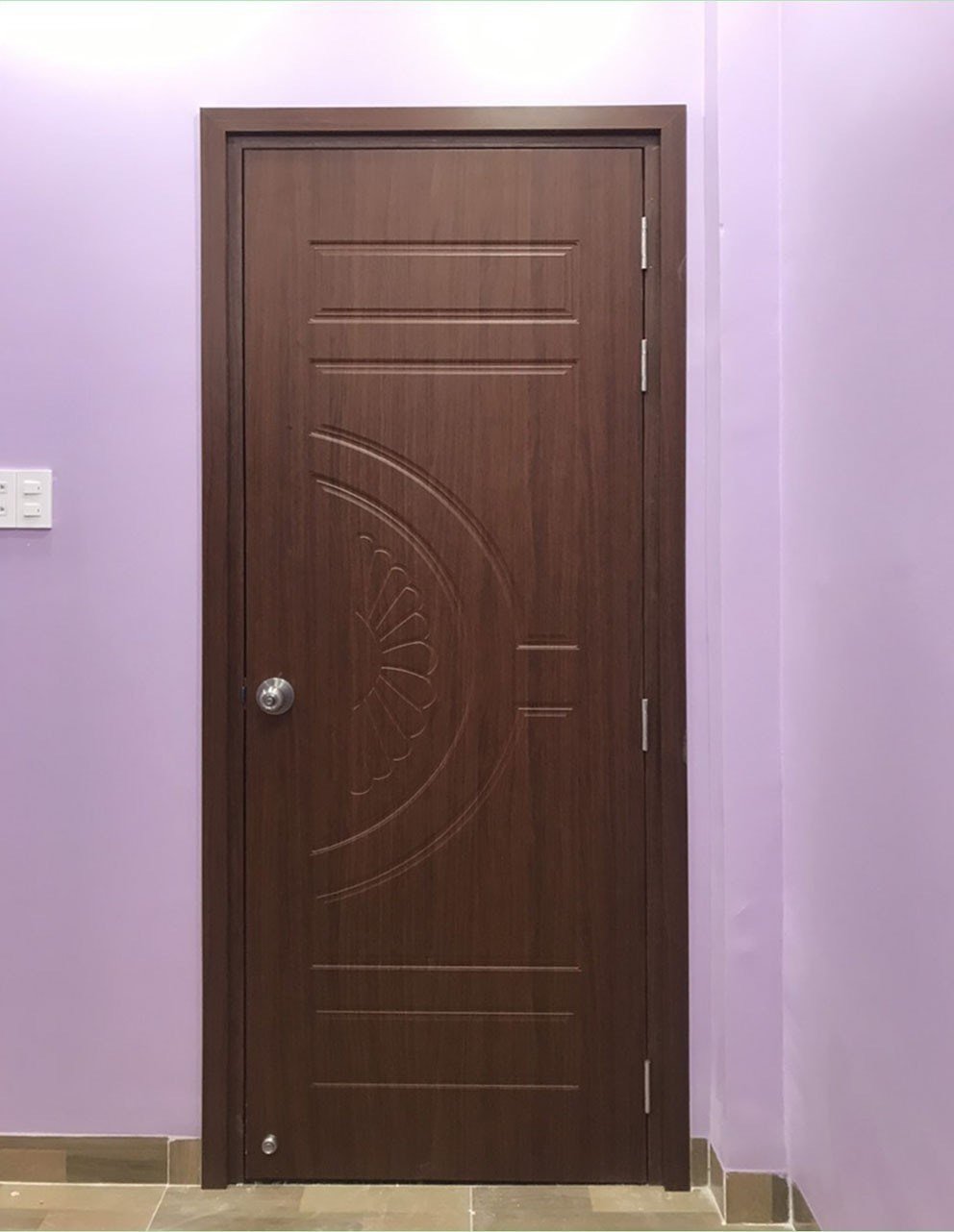 cửa nhựa composite phủ flim vân gỗ